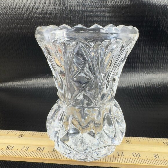 Vintage Clear Sawtooth Edge Small Toothpick Holder Small Bud Vase Crystal Glass - Picture 11 of 11